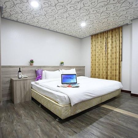 心園生活旅店 Xin Yuan Hotel Χσιντσού Δωμάτιο φωτογραφία