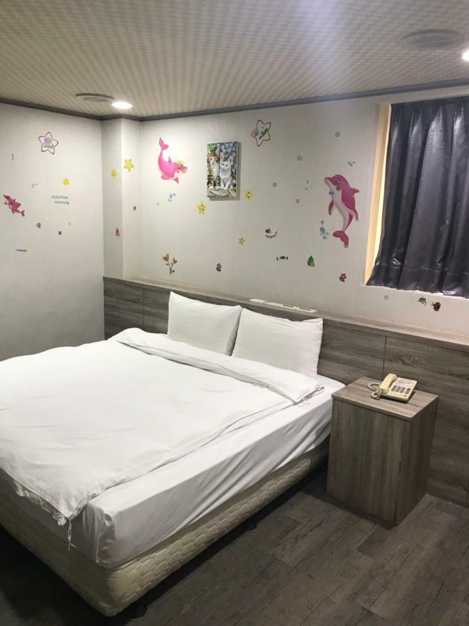 心園生活旅店 Xin Yuan Hotel Χσιντσού Εξωτερικό φωτογραφία