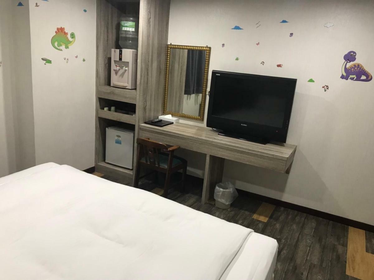 心園生活旅店 Xin Yuan Hotel Χσιντσού Εξωτερικό φωτογραφία